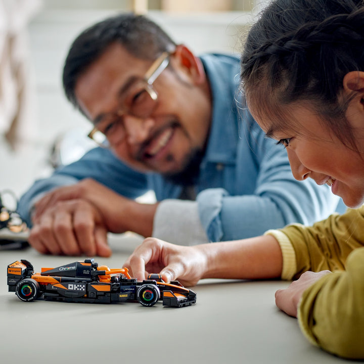 Speed Champions - McLaren F1® Team MCL38 Race Car