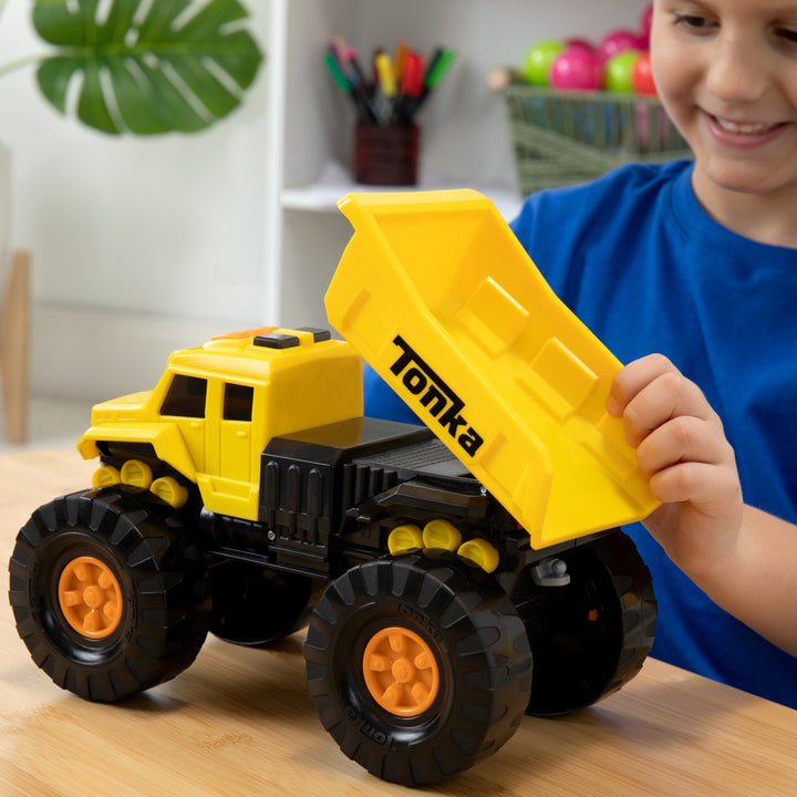 Tonka Mega Machine Dump Truck