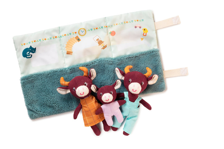 Lilliputiens The Family of Rosalie the Cow