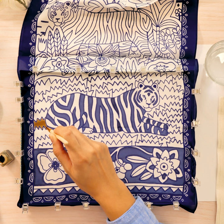 Djeco Atelier 10 - Silk Painting - Wild