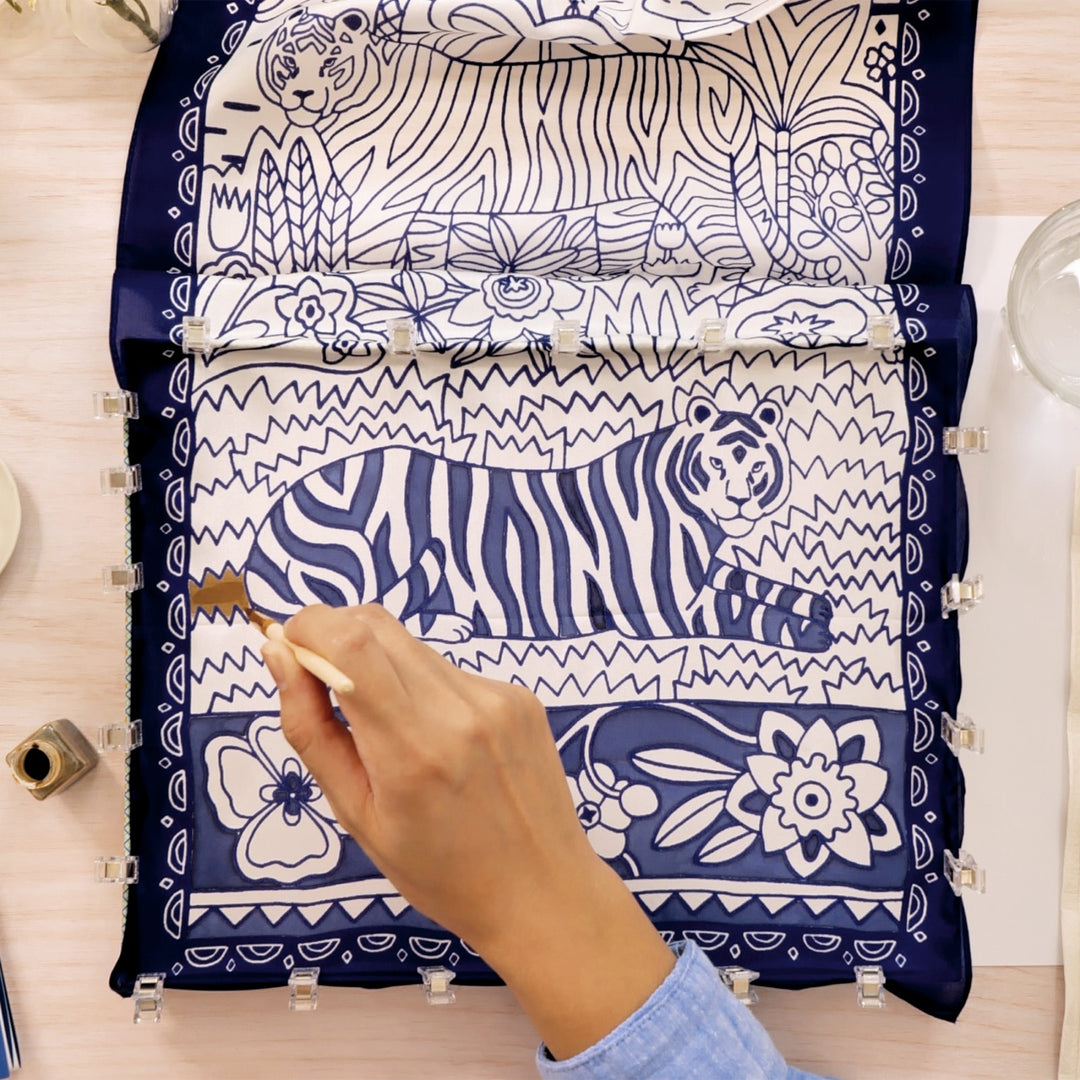 Djeco Atelier 10 - Silk Painting - Wild