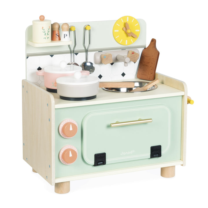 Shiny Grandma Small Wooden Kitchen