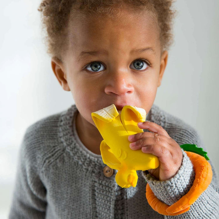 Oli and Carol Natural Rubber Teether and Bath Toy - Ana the Banana