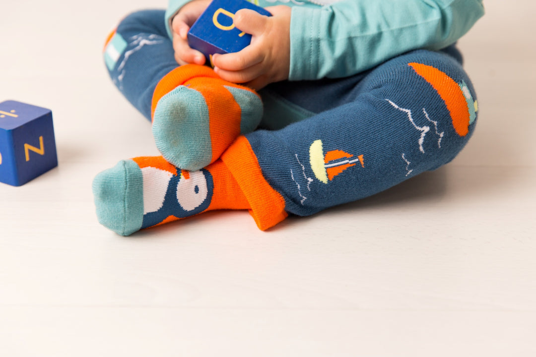 Blade and Rose Leggings - Kenzie the Puffin